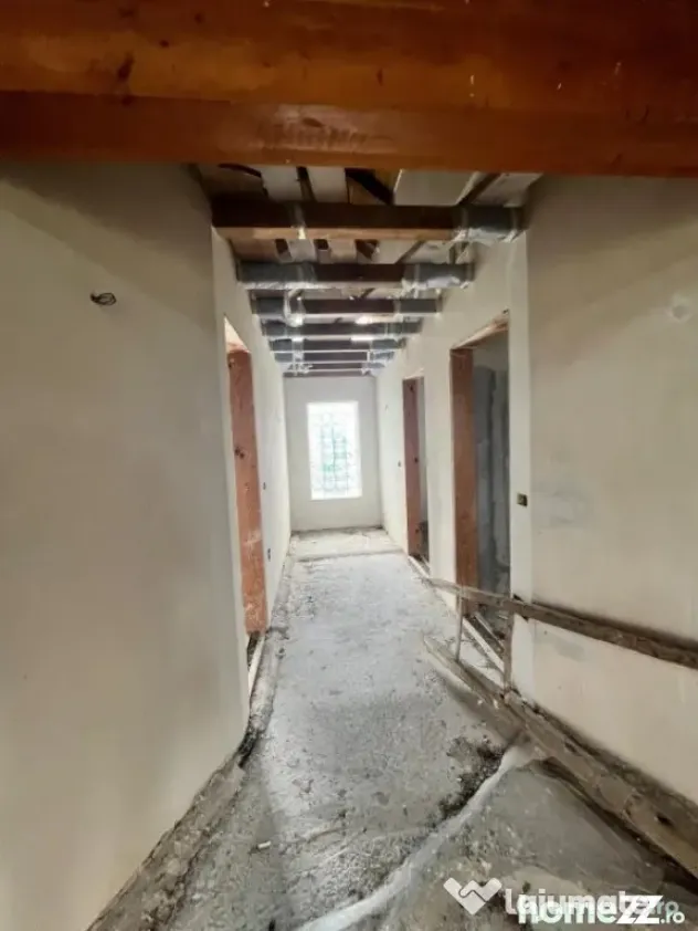 Casa la rosu, teren 1675mp, Fratautii Vechi - Fratautii Vechi (Suceava)