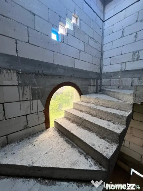 Casa la rosu, teren 1675mp, Fratautii Vechi - Fratautii Vechi (Suceava)