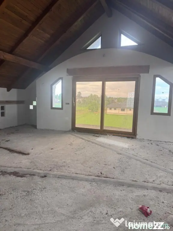 Casa la rosu, teren 1675mp, Fratautii Vechi - Fratautii Vechi (Suceava)