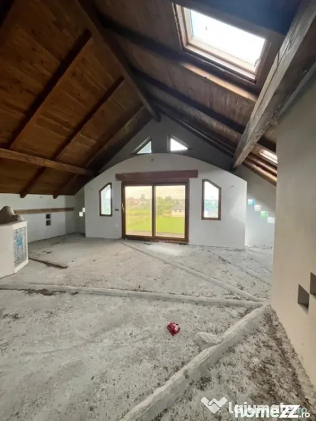 Casa la rosu, teren 1675mp, Fratautii Vechi - Fratautii Vechi (Suceava)