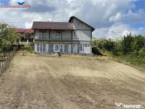 Casa de in localitatea Malcoci