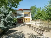 Vila cu piscina pe malul lacului-Snagov -Ciofliceni 