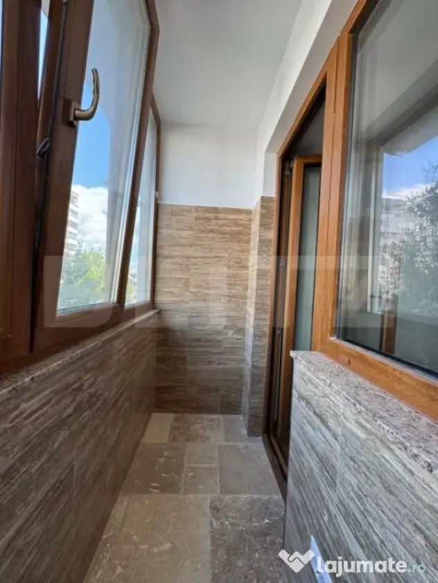 Apartament 2 camere, etaj 1, renovat complet, zona Mărășe