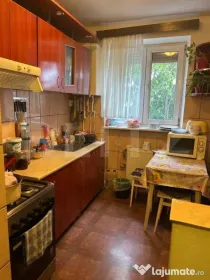 Apartament de vanzare, cu 2 camere, 40 mp, zona Profi – Ro