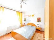 4 camere spațioase, etaj 1, zonă verde și liniștită 