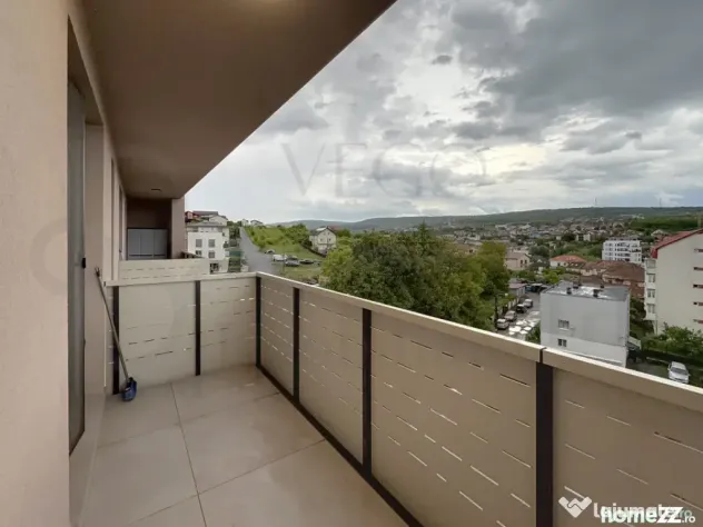 2 camere, garaj, balcon, aproape de Auchan Iris - UTCN