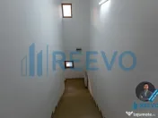 Casă + Spațiu Comercial de vânzare, Șerbanești, Bacău 