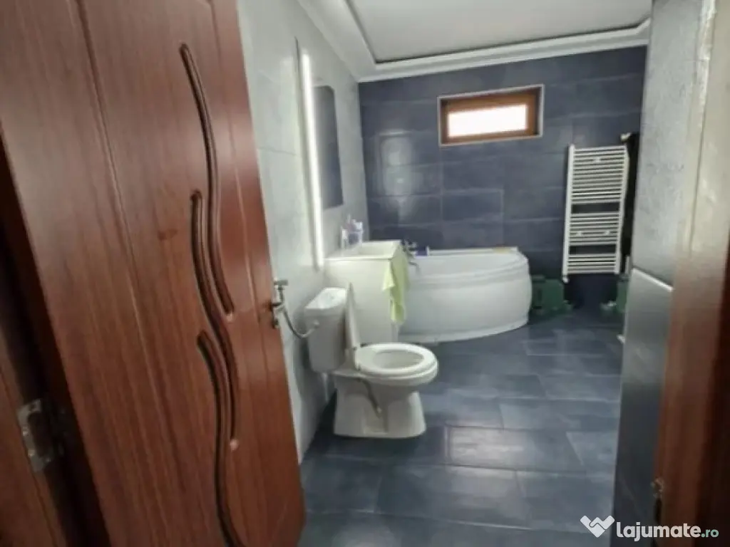 ID 600 DE INCHIRIAT – Apartament 4 camere