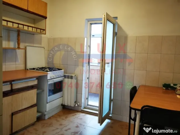 ID 3281 Apartament 3 camere pe Strada 1848