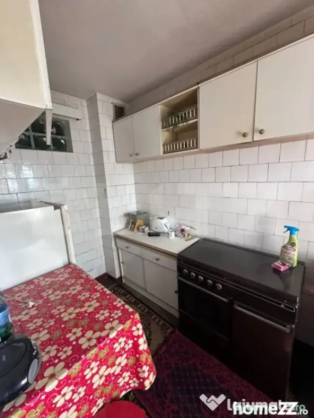 Apartament 3 camere, 67mp, zona centrala, Radauti