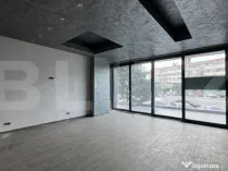 Spațiu comercial parter bloc, 148 mp, vitrină, terasă, Ca