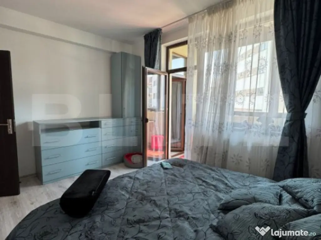 Apartament de vanzare, cu 3 camere, modern, 75 mp, parcare, - Floresti (Cluj)