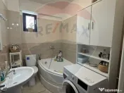 Apartament 3 camere + loc parcare privat cartier Magnolia... 