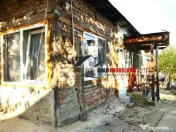 Casa batraneasca in Targoviste - Exterior nord, Laculete. 