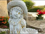 Statuetă fata cu coș, galben antichizat, model S3. 