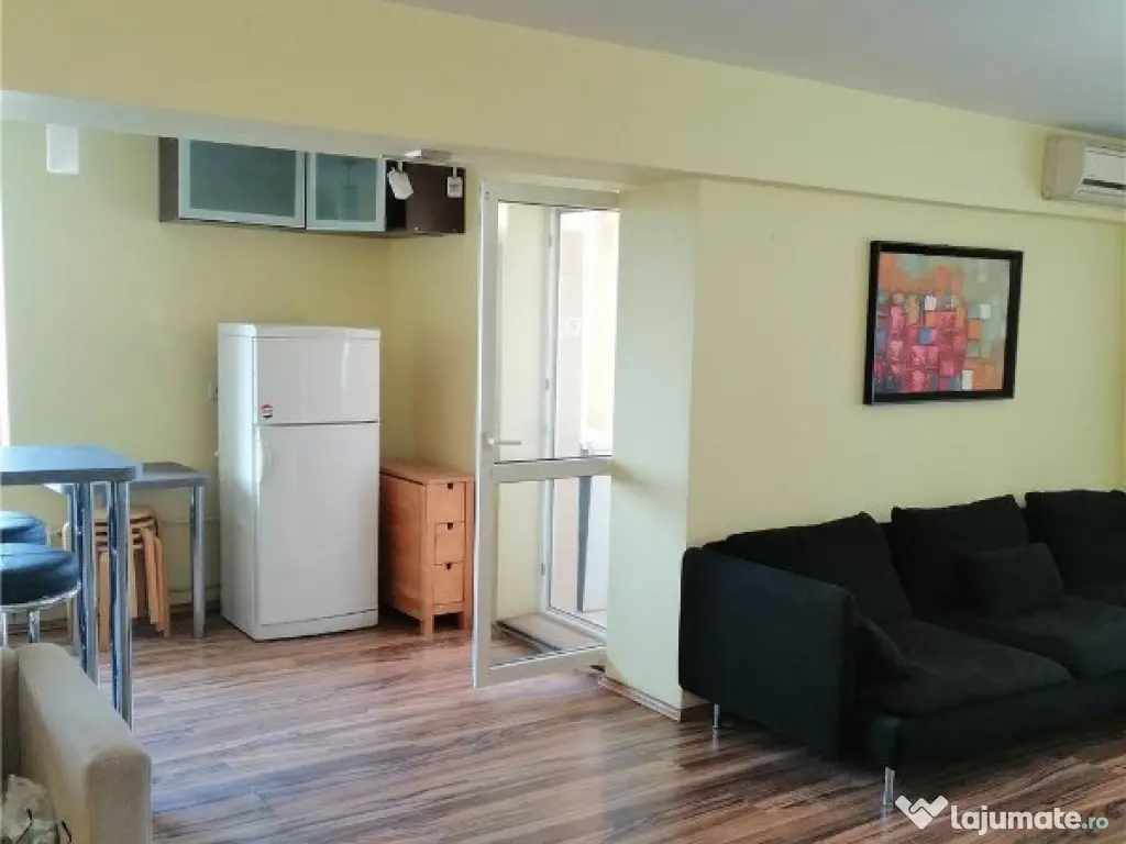 Apartament 3 camere Nerva Traian