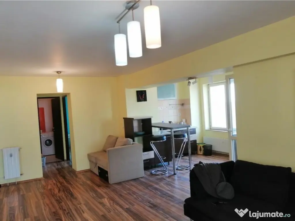 Apartament 3 camere Nerva Traian