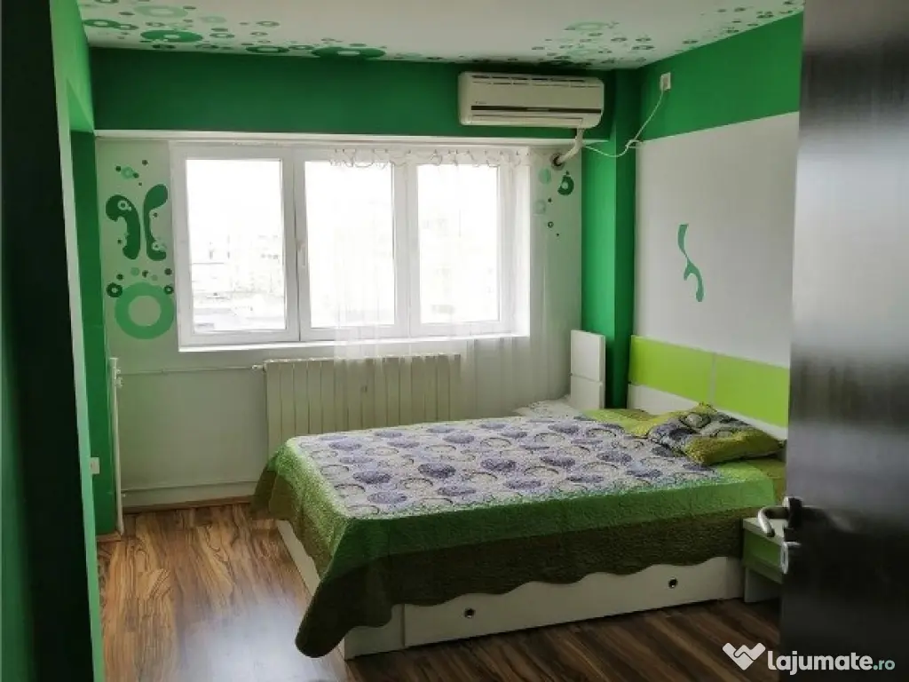 Apartament 3 camere Nerva Traian