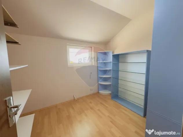 Casă cu 5 camere de vânzare Cartier Orizont 2 Paleu zon...