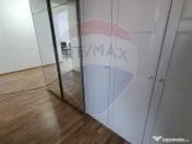 Apartament cu 2 camere, 77 mp V4 