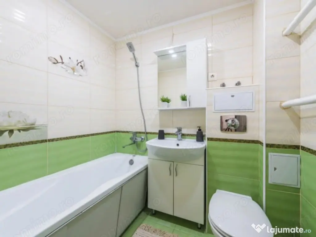 1 camera in zona Soarelui