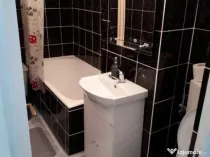 1 camera langa Facultatea de Medicina