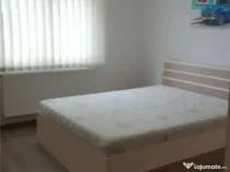 1 camera in zona Medicinei