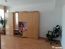 1 camera in zona Soarelui