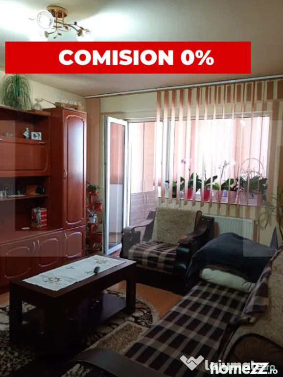 Apartament de vanzare, cu 3 camere, decomandat, 65 mp, carti - Sfantu Gheorghe (Covasna)