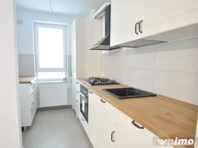2 camere in zona Dambovita
