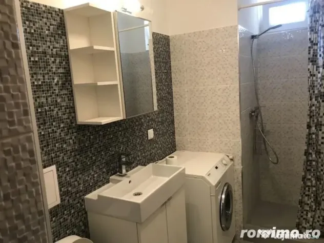 2 camere in zona Dambovita