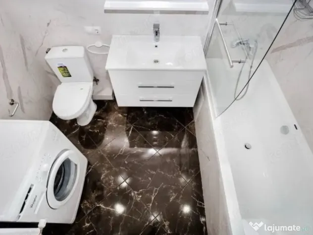 2 camere in zona Lipovei