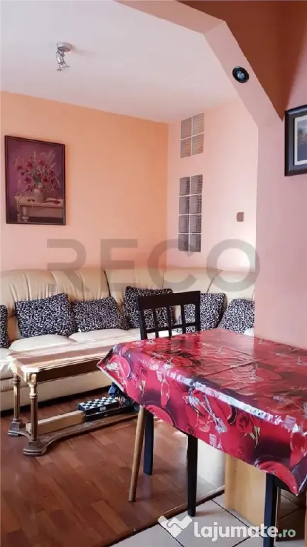 RECO Apartament de spatios zona Sovata