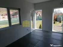 Casă singur în curte – Ceuașu de Câmpie – Zona Pr...