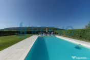 Proprietate pentru investiție cu Piscină în Hemeiuș