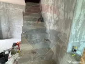 Casă / Vilă cu 3 camere în Câmpineanca 