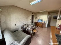 Apartament de vanzare, cu 4 camere, 68 mp, zona Modern