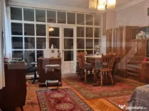 Casa de vanzare cu 4 camere, 110 mp, zona 14 Mai