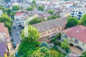 Faleză Nord Clădire birouri cu 25+ încăperi Afacere la c 