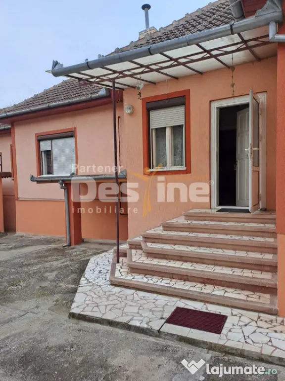 CASA DE VANZARE IN HD