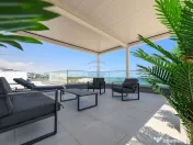 PENTHOUSE CU PISCINA, VEDERE PANORAMICA LA MARE/FALEZA OLIMP 