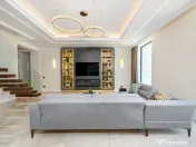 PENTHOUSE CU PISCINA, VEDERE PANORAMICA LA MARE/FALEZA OLIMP 