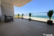 PENTHOUSE CU PISCINA, VEDERE PANORAMICA LA MARE/FALEZA OLIMP 