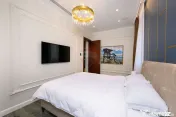 PENTHOUSE CU PISCINA, VEDERE PANORAMICA LA MARE/FALEZA OLIMP 