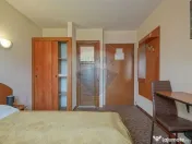 Comision 0 %! Pensiune cu 12 camere de vânzare, str. De ... 