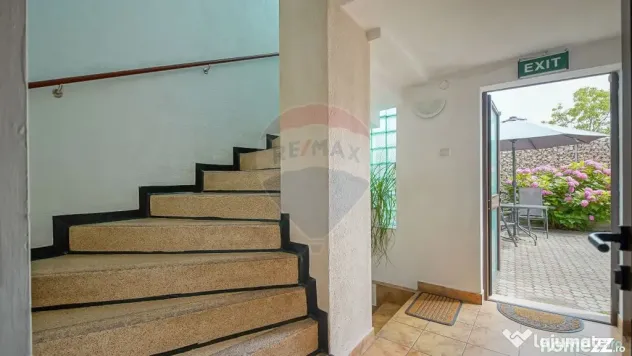 Comision 0 %! Pensiune cu 12 camere de vânzare, str. De ...