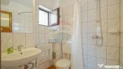 Comision 0 %! Pensiune cu 12 camere de vânzare, str. De ...