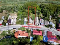 ID 7854 EXCLUSIVITATE – Teren cu casă și ieșire la canal