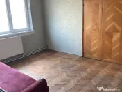 Apartament cu 3 Camere pe Marasesti 