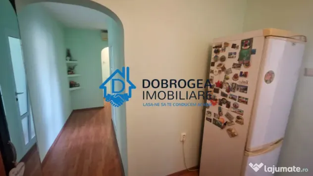VEST -3 CAMERE SEMIDECOMANDAT , ETAJ 3, CENTRALA GAZ, 52 MP